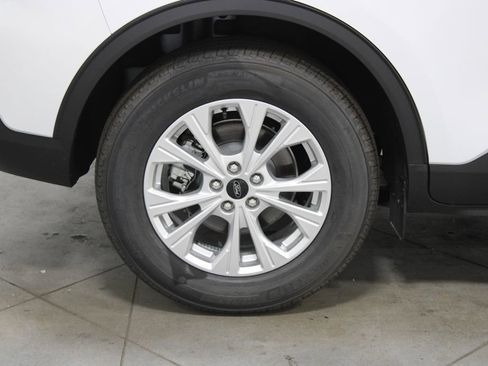 New 2026 Ford Escape Active w/ Tech Pack #1 FWD image 12