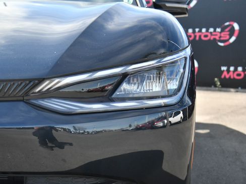 Used 2024 Kia EV6 Light image 11