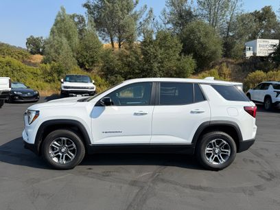 Used 2025 GMC Terrain Elevation w/ Technology Package II