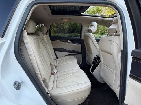 Used 2016 Lincoln MKX Select w/ Select Plus Package image 26