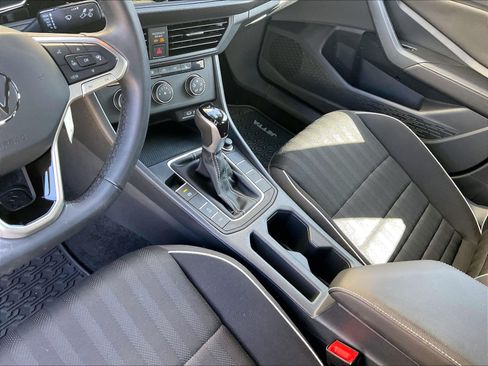 Certified 2024 Volkswagen Jetta Sport FWD image 16