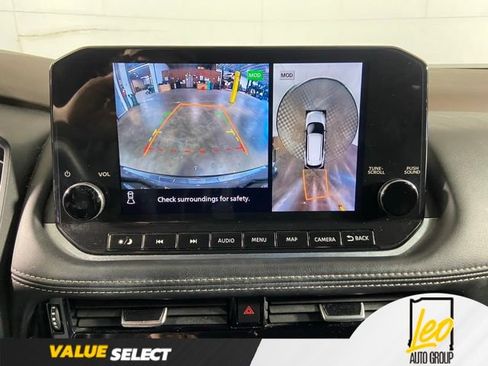Used 2022 Nissan Rogue SL w/ SL Premium Package AWD/4WD image 13