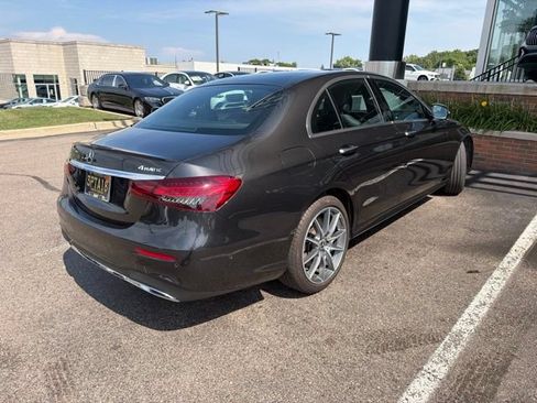 Used 2023 Mercedes-Benz E 450 4MATIC Sedan image 4