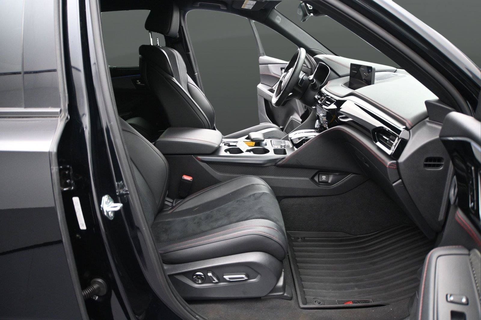 Used 2024 Acura MDX A-Spec AWD/4WD image 18