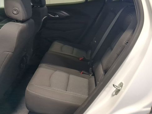 Used 2023 GMC Terrain SLE w/ Driver Convenience Package FWD image 19