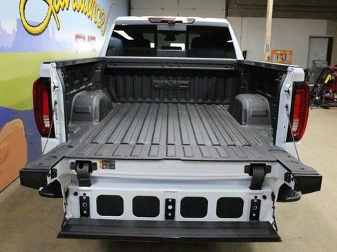 New 2026 GMC Sierra 1500 Denali w/ Technology Package image 5
