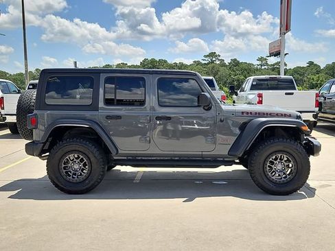 Used 2021 Jeep Wrangler Unlimited Rubicon w/ Xtreme Recon 35" Tire Package AWD/4WD image 4