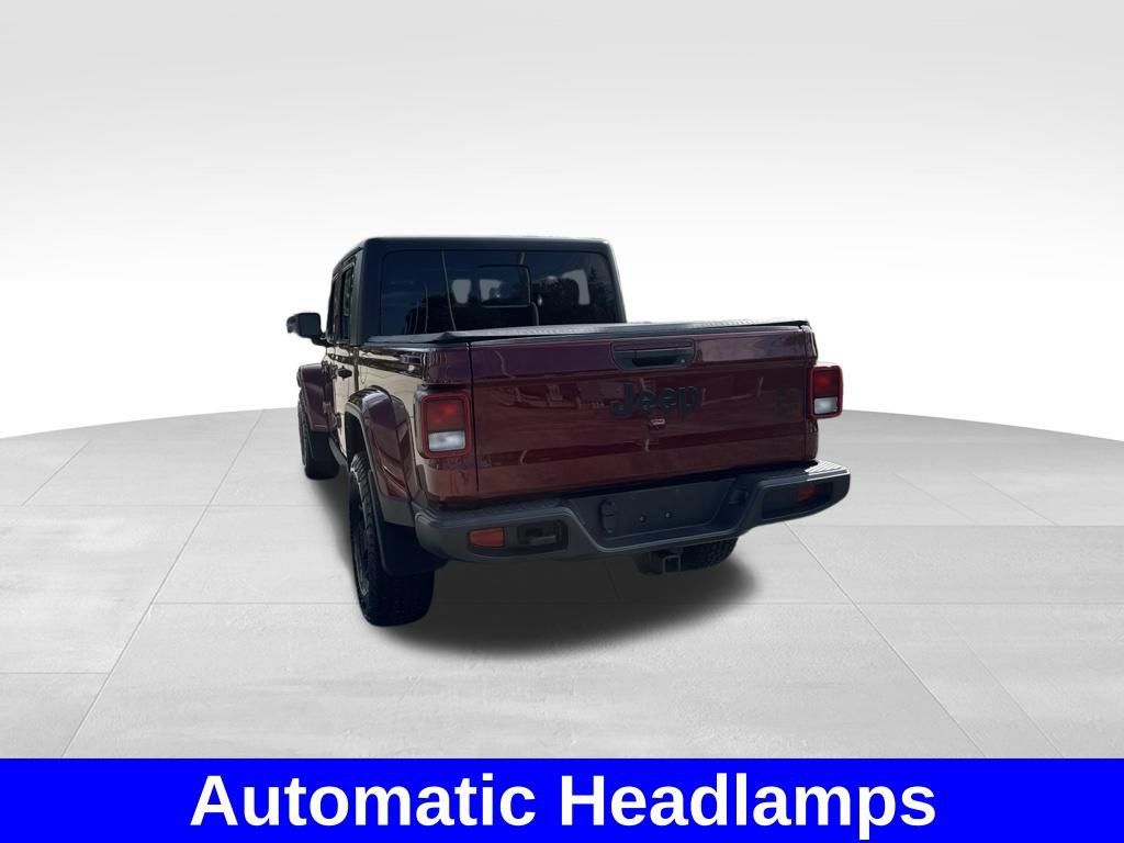 Used 2021 Jeep Gladiator Sport AWD/4WD image 11