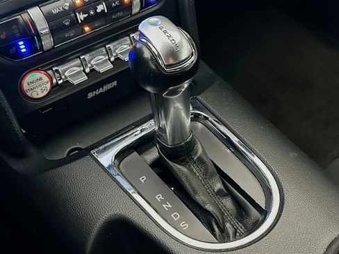 Used 2016 Ford Mustang Premium RWD image 22