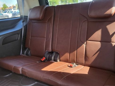 Used 2019 Chevrolet Tahoe Premier AWD/4WD image 30