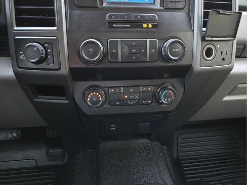 Used 2019 Ford F250 XL w/ XL Value Package AWD/4WD image 18