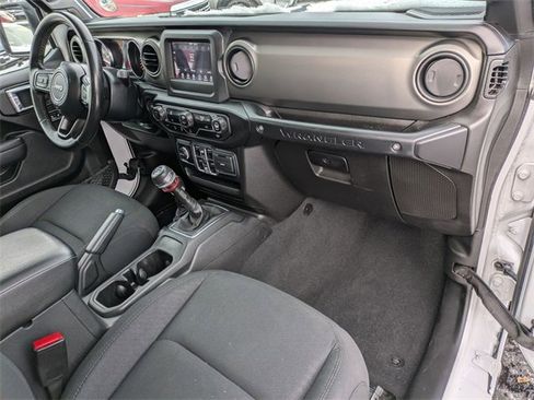 Certified 2022 Jeep Wrangler Unlimited Sport image 27