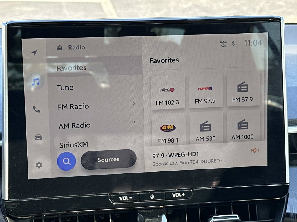 Used 2025 Toyota Corolla XLE FWD image 39