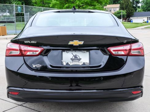 Used 2019 Chevrolet Malibu LT w/ Leather Package FWD image 20