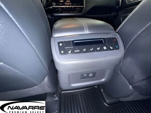 Used 2022 Nissan Pathfinder SL w/ SL Premium Package FWD image 29