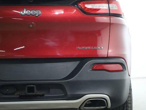 Used 2016 Jeep Cherokee Limited w/ Trailer Tow Group image 47