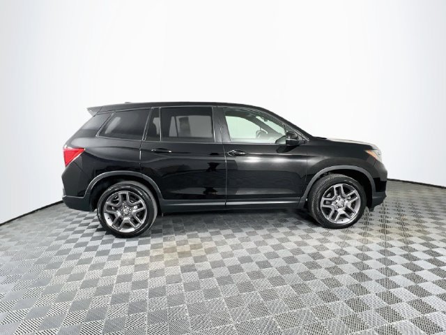 Used 2023 Honda Passport EX-L image 8