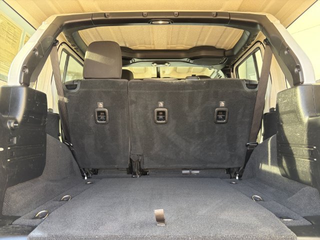Used 2019 Jeep Wrangler Unlimited Sahara w/ Safety Group AWD/4WD image 34