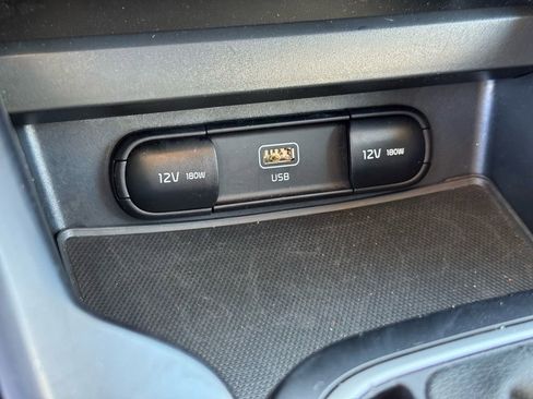 Used 2024 Kia Soul LX w/ Option Group 015 image 30