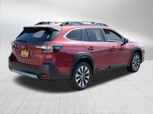 Used 2024 Subaru Outback Limited XT AWD/4WD image 7