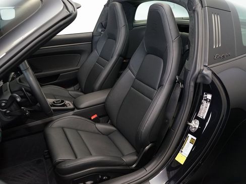 Used 2026 Porsche 911 Carrera 4 GTS image 3