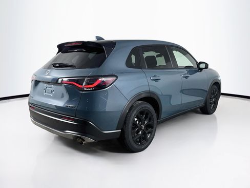Certified 2025 Honda HR-V Sport image 31