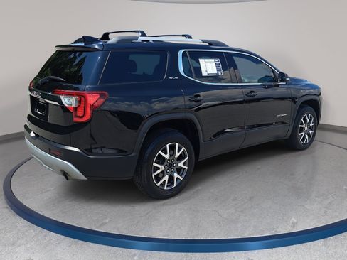 Used 2020 GMC Acadia SLE w/ Driver Convenience Package FWD image 5