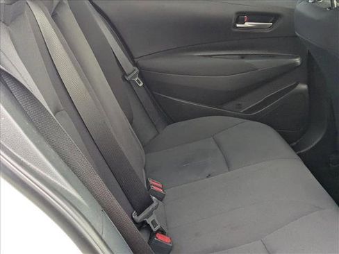 Used 2021 Toyota Corolla LE image 13