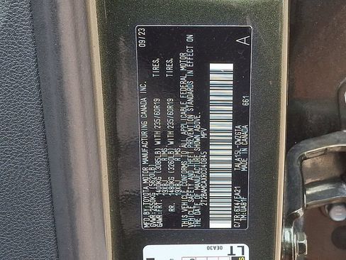 Used 2024 Lexus RX 350 Premium w/ Accessory Package (Z1) AWD/4WD image 27