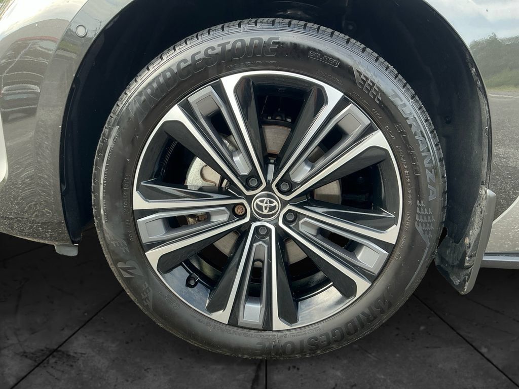 Used 2024 Toyota bZ4X AWD w/ Weather Package image 15
