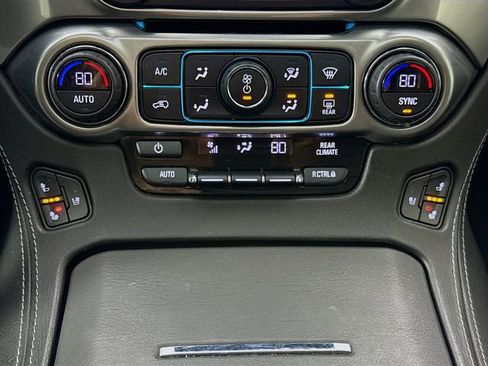 Used 2020 Chevrolet Tahoe Premier AWD/4WD image 16