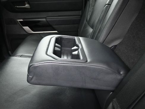 Used 2024 Toyota Tundra Limited image 39