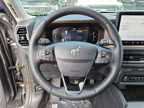 New 2026 Ford Bronco Sport Outer Banks w/ Outer Banks Tech Package+ AWD/4WD image 15