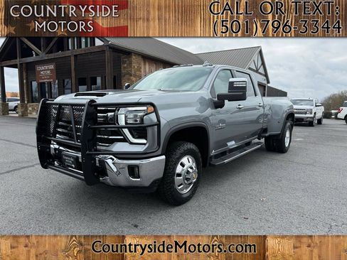 Used 2025 Chevrolet Silverado 3500 LTZ w/ LTZ Texas Edition AWD/4WD image 1