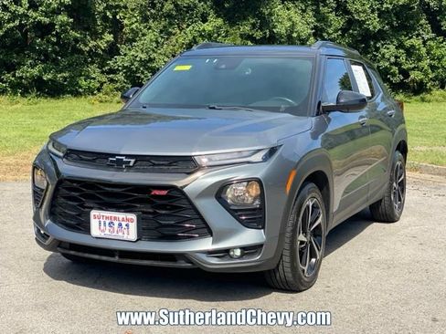 Used 2021 Chevrolet TrailBlazer RS w/ Convenience Package FWD image 3