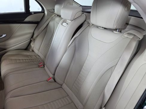 Used 2020 Mercedes-Benz S 560 Sedan image 16