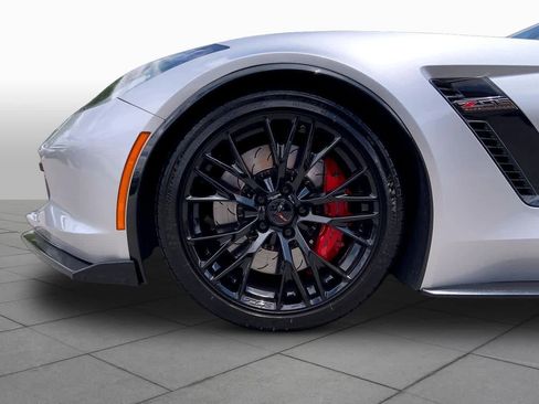 Used 2016 Chevrolet Corvette Z06 w/ 2LZ Preferred Equipment Group RWD image 10
