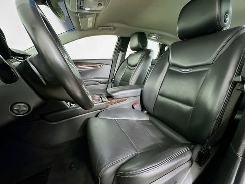 Used 2016 Cadillac XTS Luxury image 12