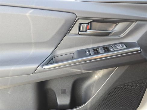 Certified 2026 Toyota bZ XLE image 18