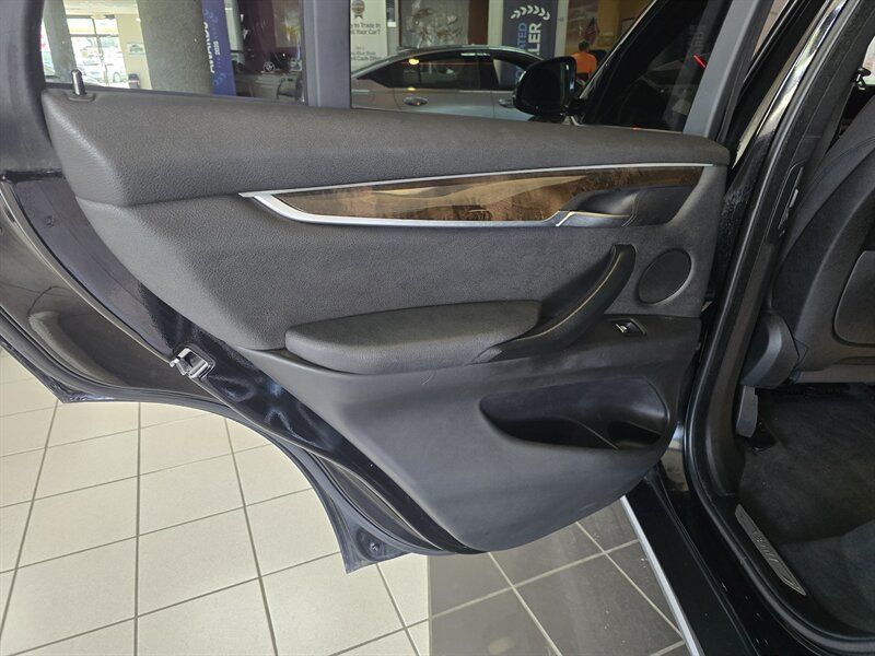 Used 2018 BMW X5 xDrive35i AWD/4WD image 10