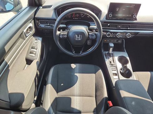 Used 2025 Honda Civic Sport image 7