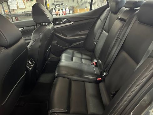 Used 2017 Nissan Maxima 3.5 SV image 24