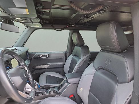 Used 2023 Ford Bronco Black Diamond AWD/4WD image 13