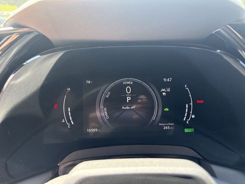 Used 2024 Lexus RX 350 w/ Convenience Package AWD/4WD image 21