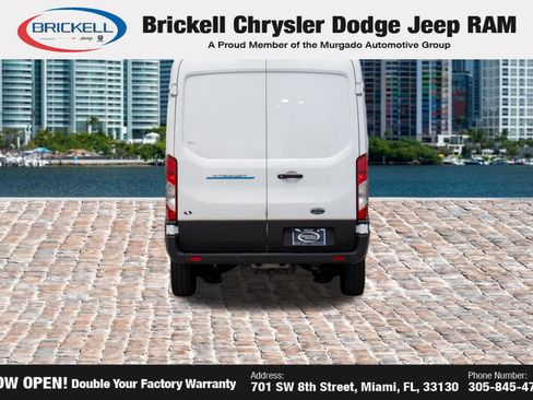 Used 2023 Ford E-Transit Medium Roof image 7