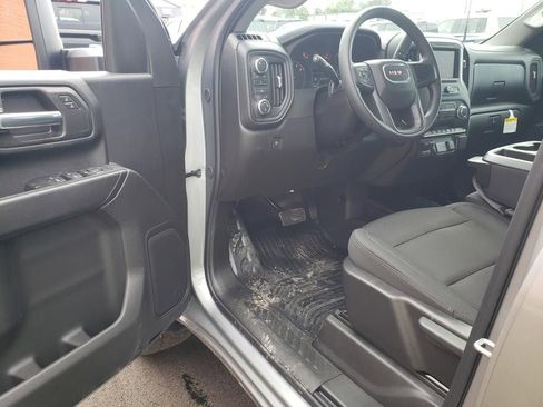 New 2026 GMC Sierra 3500 Pro w/ Convenience Package image 7