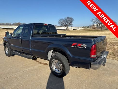 Used 2004 Ford F250 XL image 5