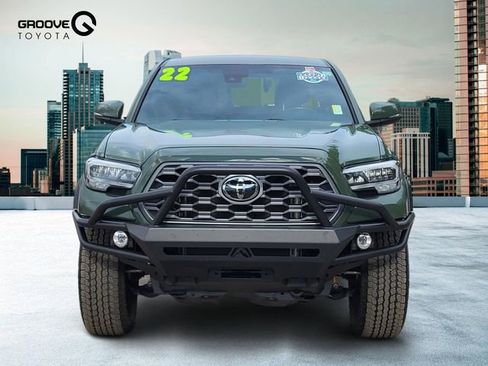 Used 2022 Toyota Tacoma TRD Off-Road AWD/4WD image 8