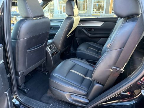 Used 2025 MAZDA CX-90 3.3 Turbo w/ Premium Plus Pkg image 7