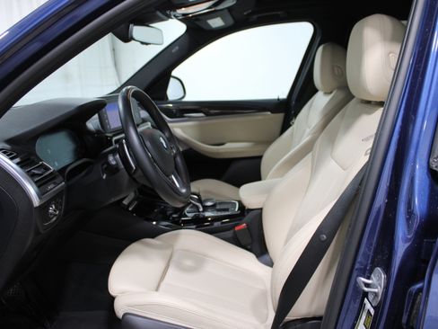 Used 2023 BMW X3 xDrive30i image 5